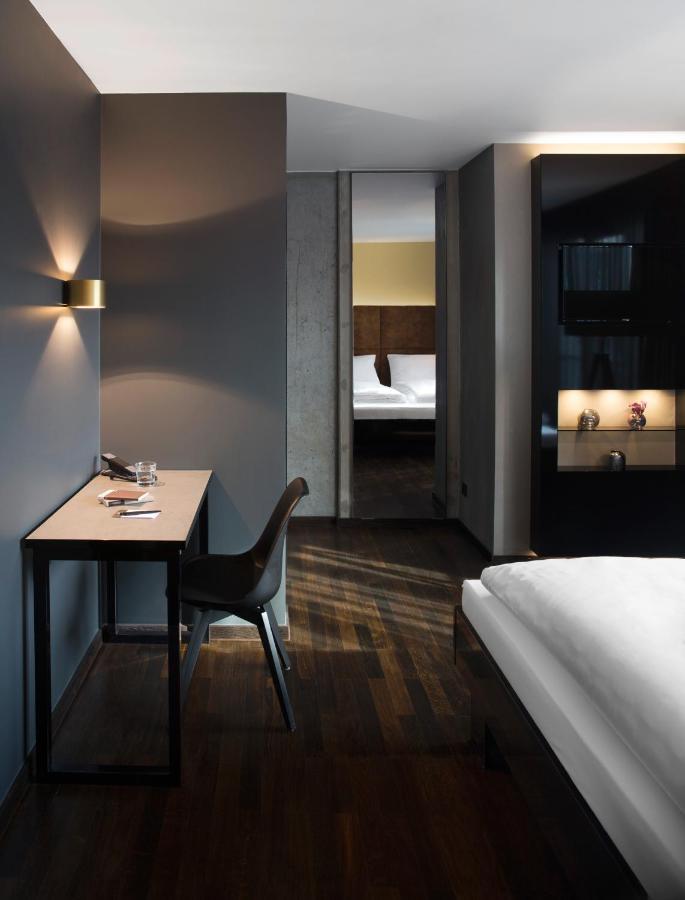 Hotel Zoe By Amano 3*